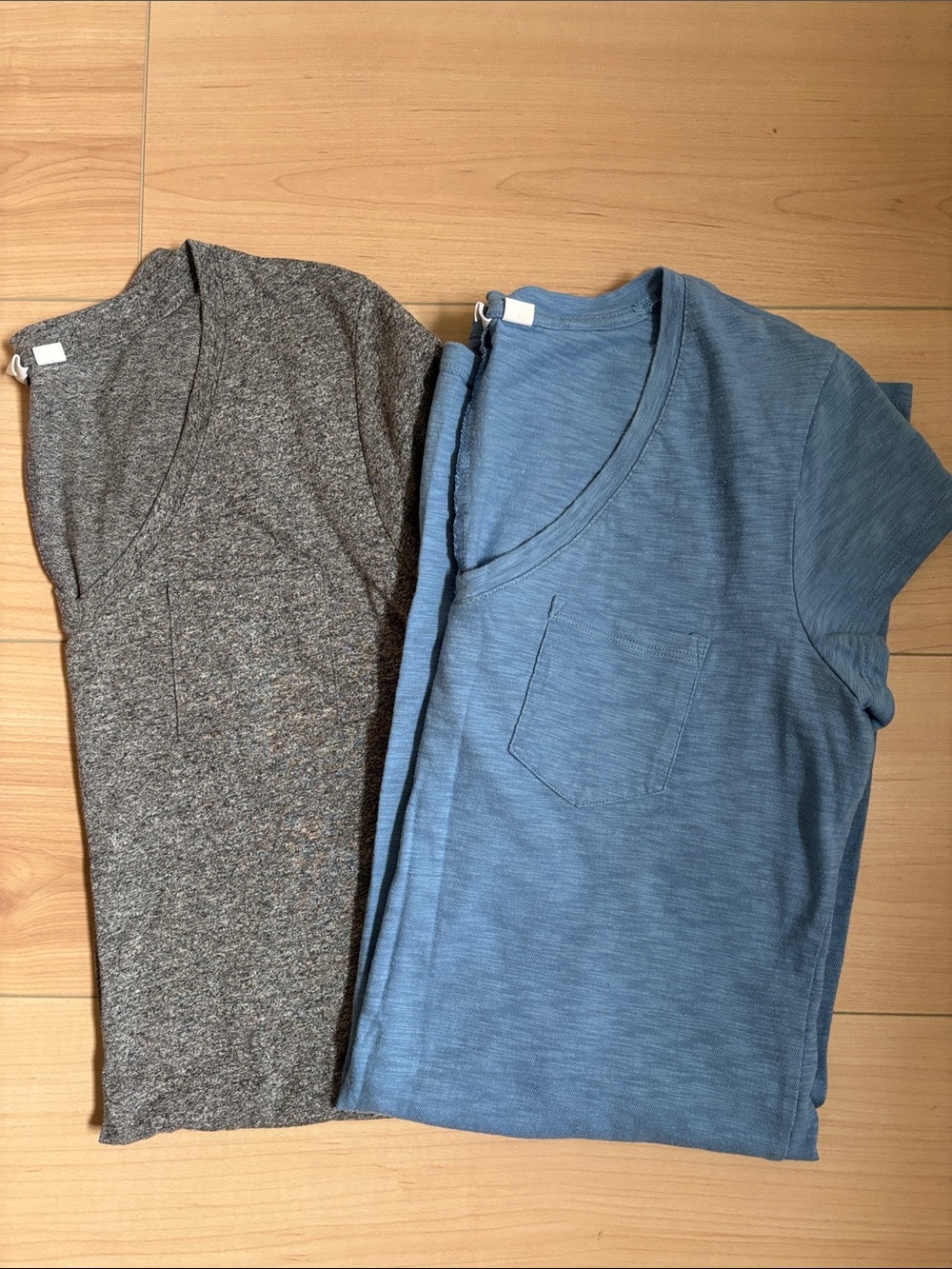 Bundle of 2 Gap Tee Shirt Dresses. Blue and Grey. Size Medium